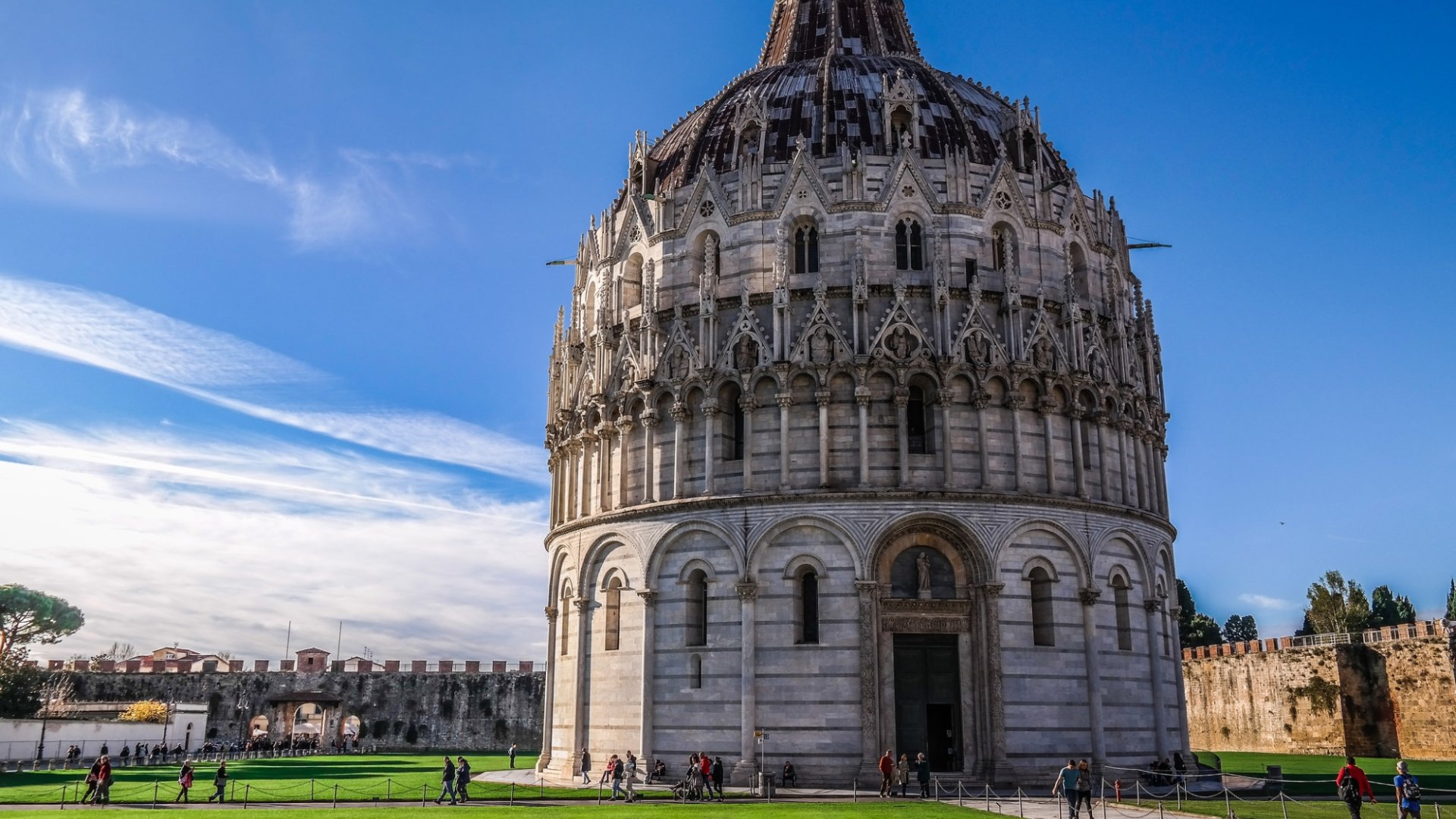 Das Baptisterium von Pisa