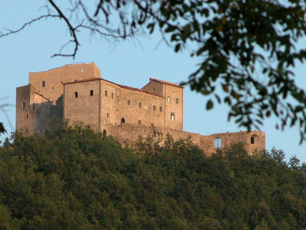 Castello Dell' Aquila - Fivizzano Castello Dell' Aquila - Fivizzano