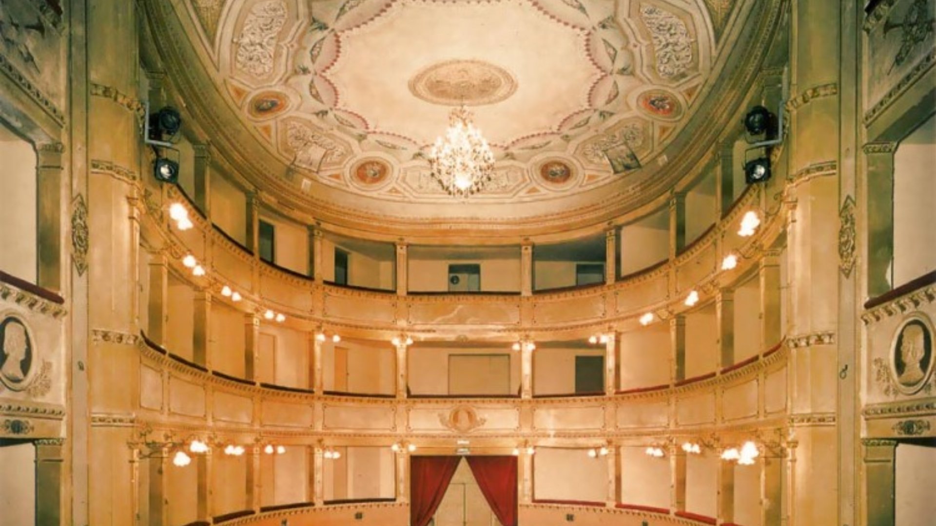 El Teatro de la Academia Ricomposti en Anghiari