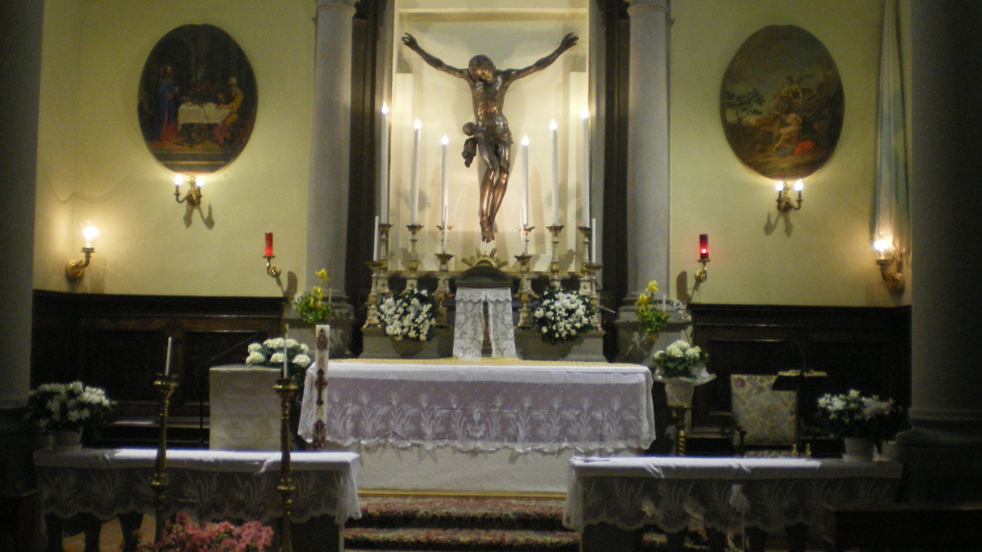 Altar in der Pfarrkirche