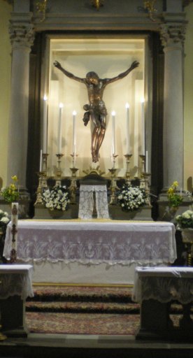 Altar in der Pfarrkirche
