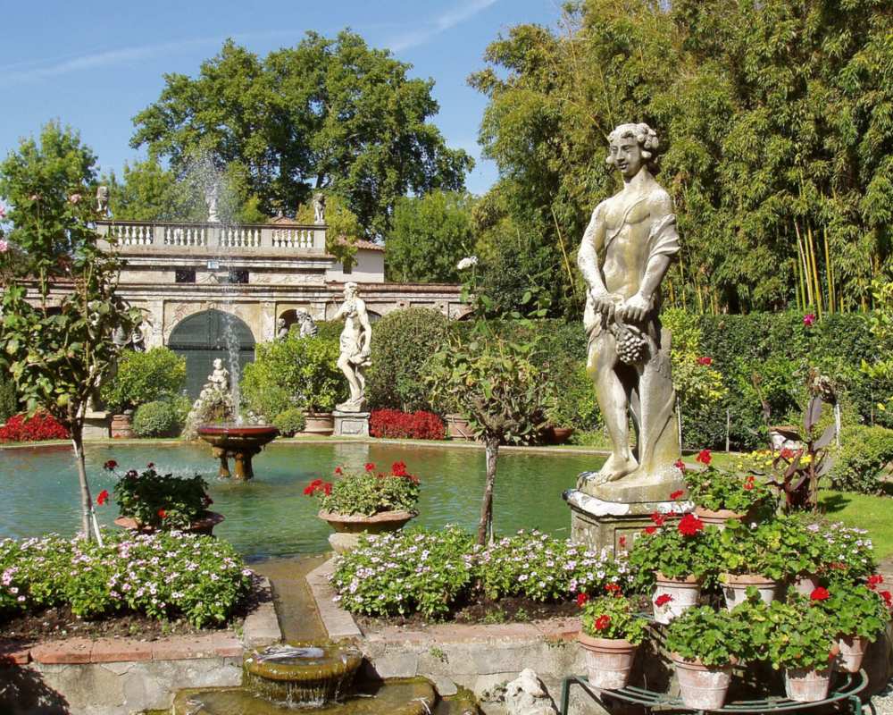 Jardines del Palacio Pfanner en Lucca
