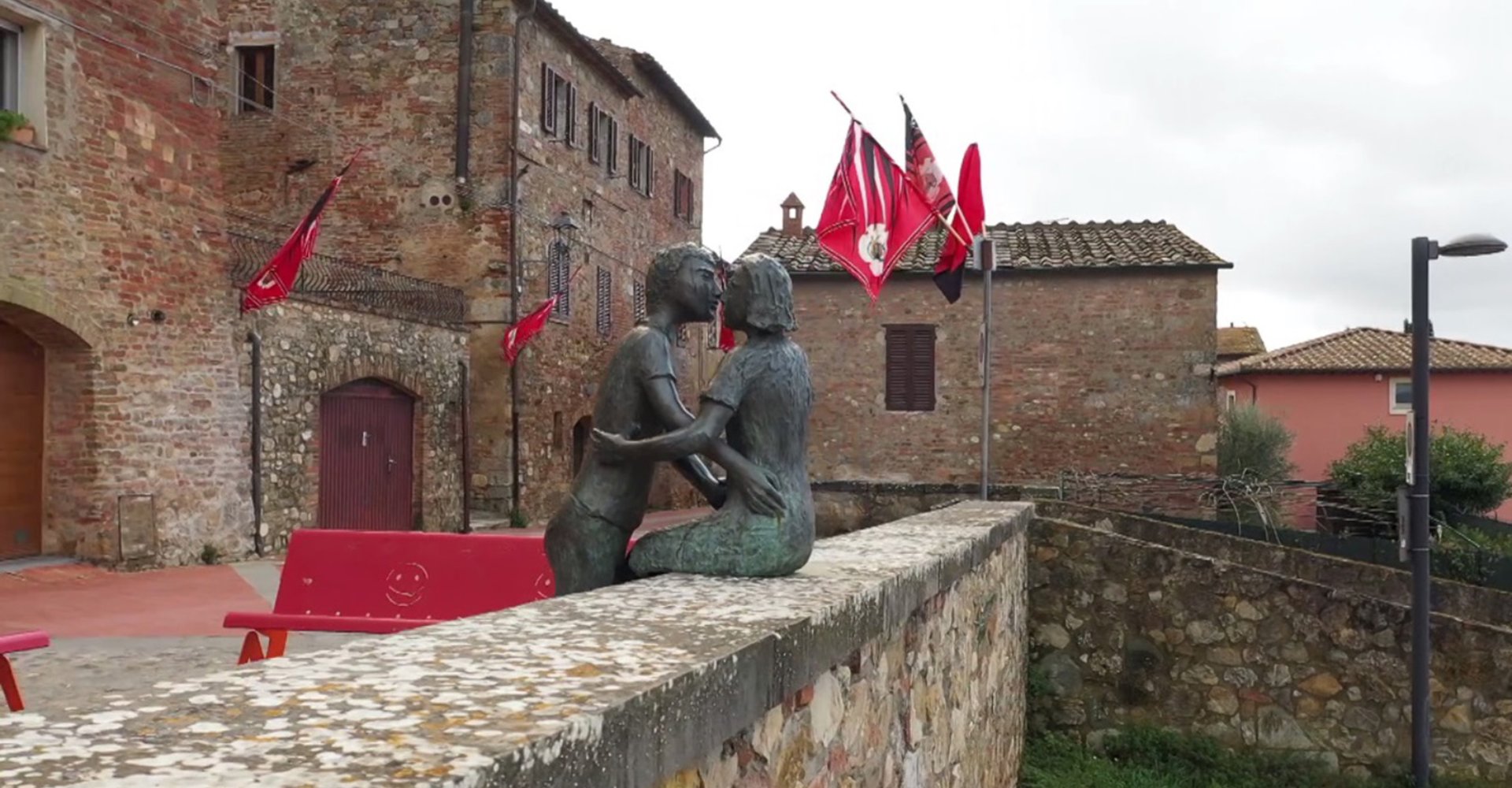 Gli innamorati dell'artista Giuseppe Ciani Gli innamorati dell'artista Giuseppe Ciani