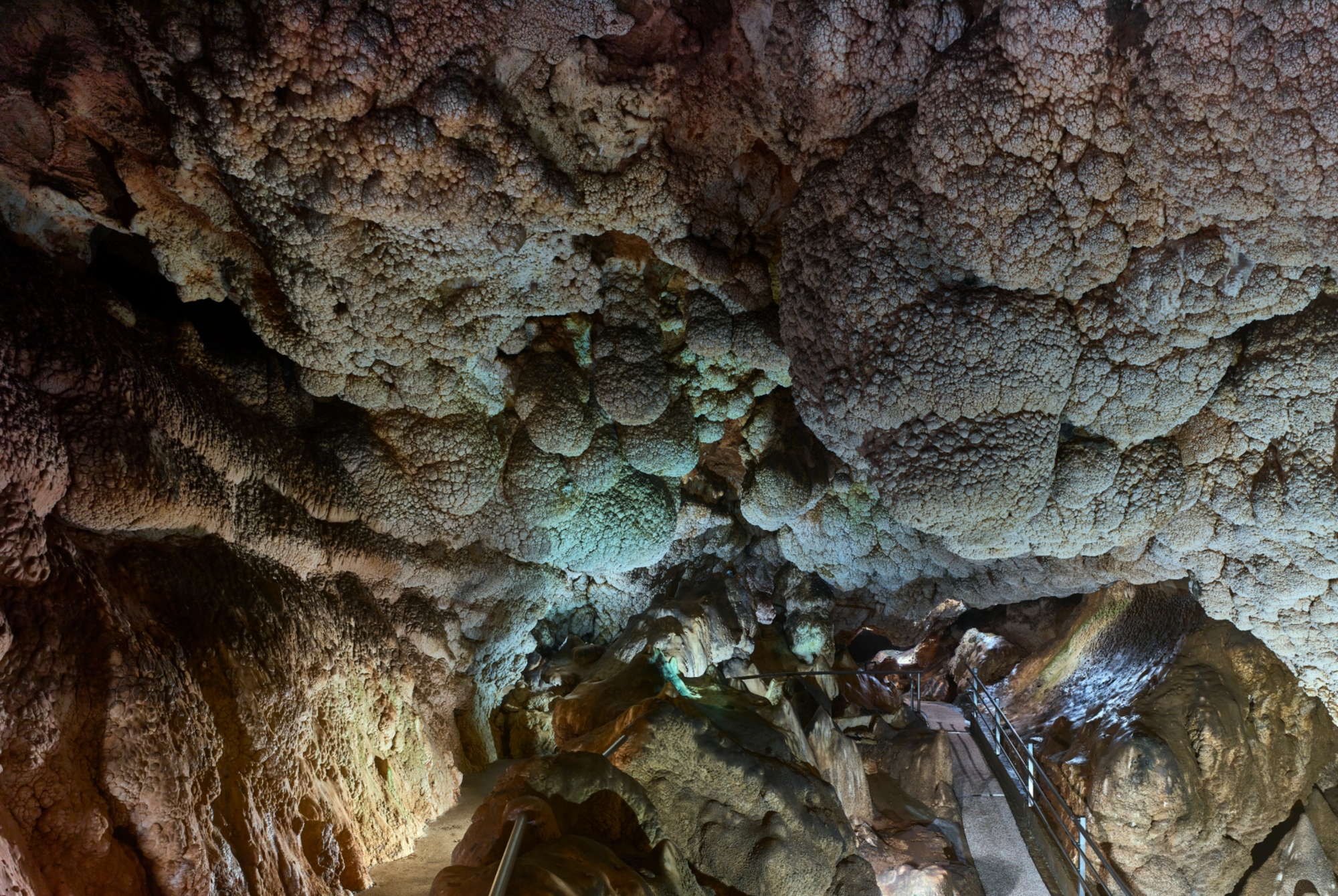 The Grotta Giusti thermal springs in Monsummano at night