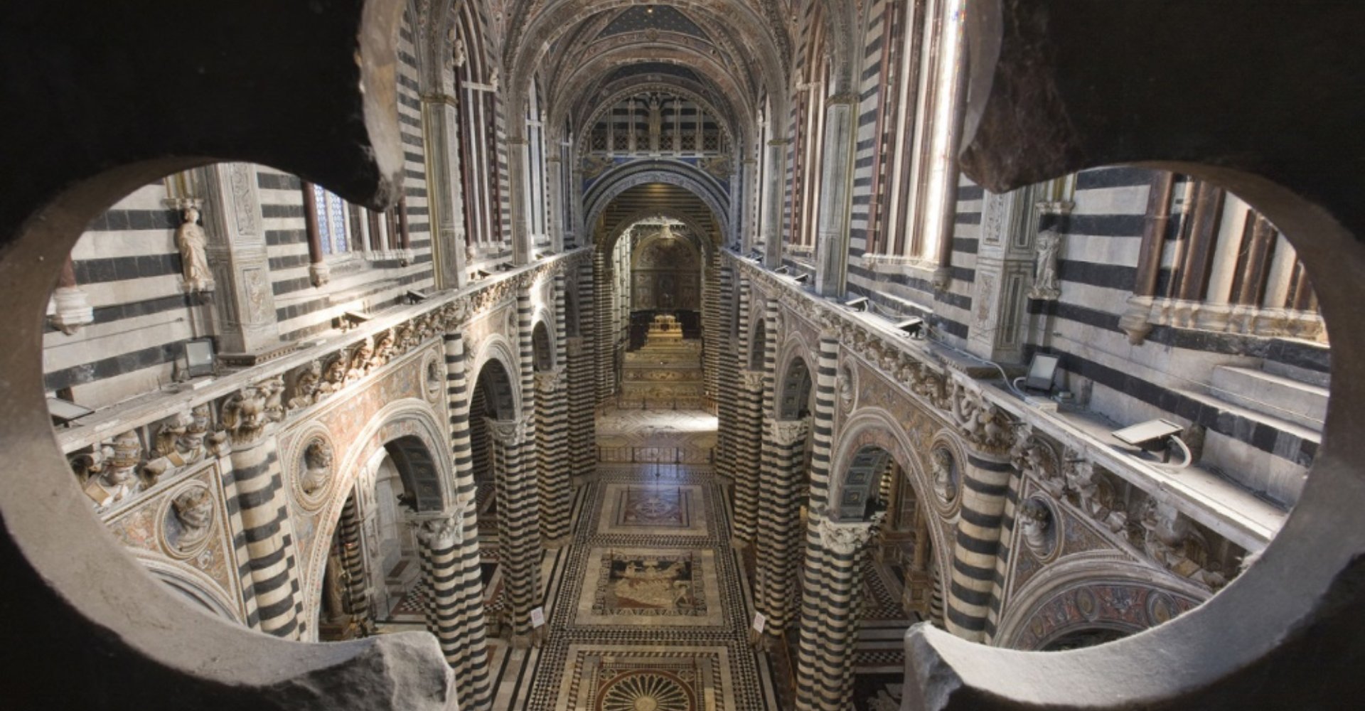 Puerta del Cielo en la Catedral de Siena