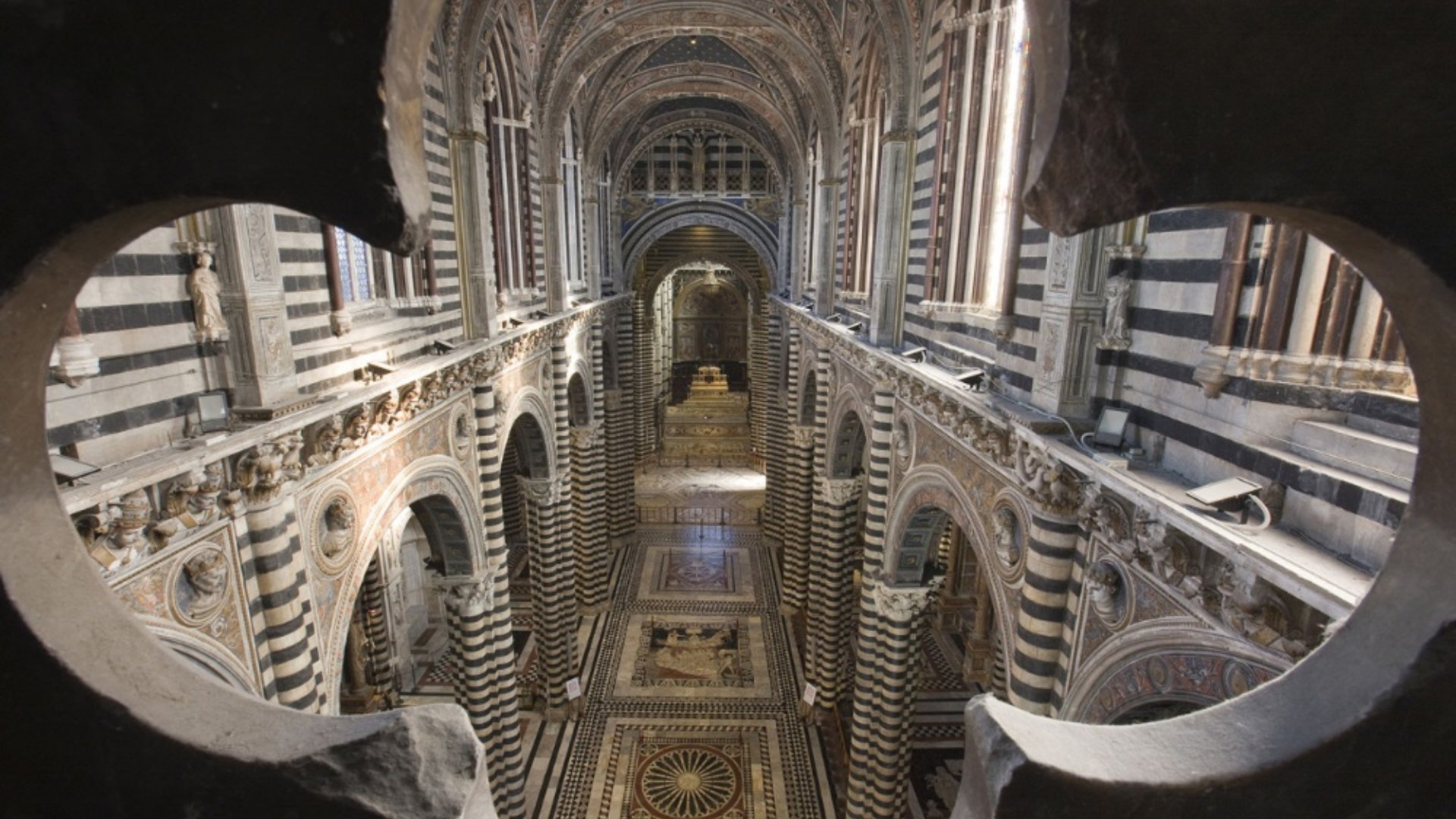Puerta del Cielo en la Catedral de Siena