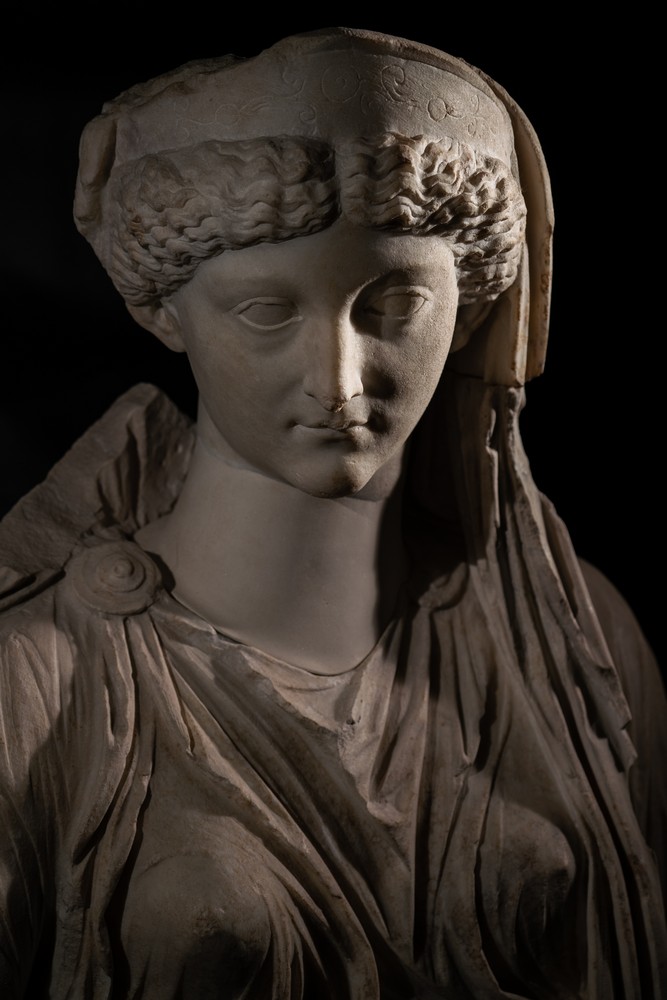 Statua ritratto in marmo dell'imperatrice Livia - Roselle - I secolo a.C.