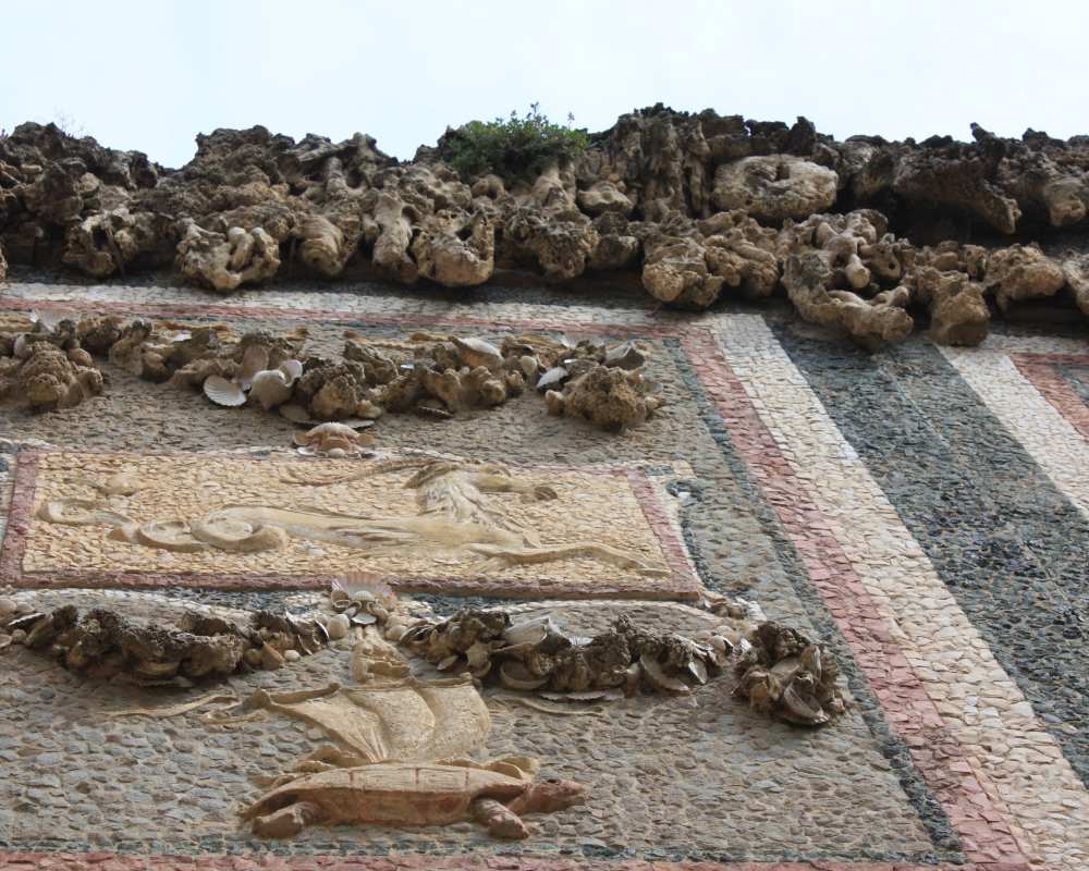 Capricorn on the facade of the Grotta Grande