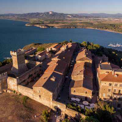 Rocca di Populonia (Rock of Populonia) from the drone Rocca di Populonia from the drone