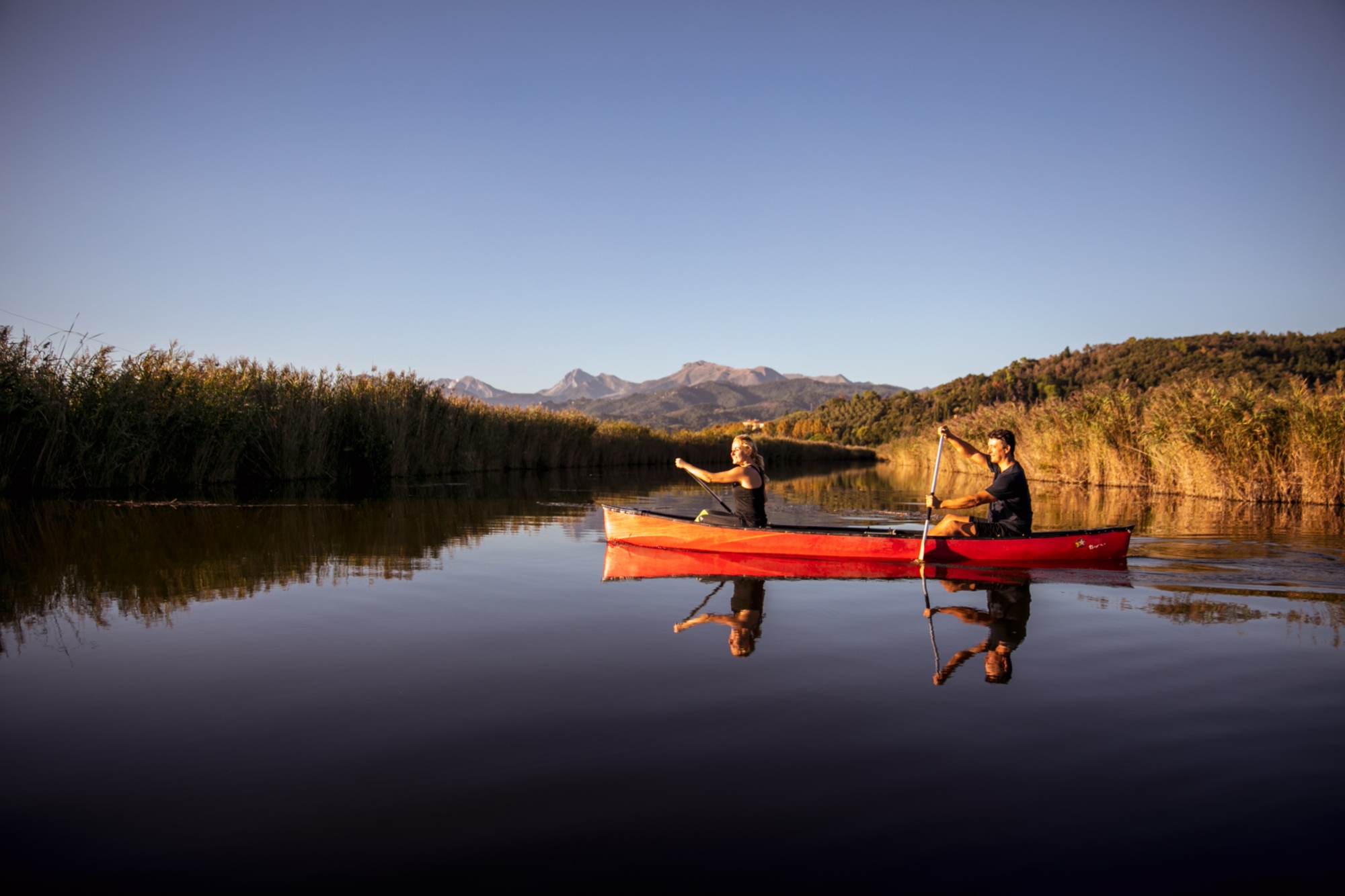 In canoa nel Lago di Massacciuccoli