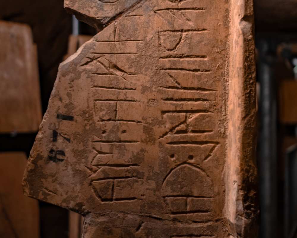 Etruskische Inschriften, unterirdisches Chiusi