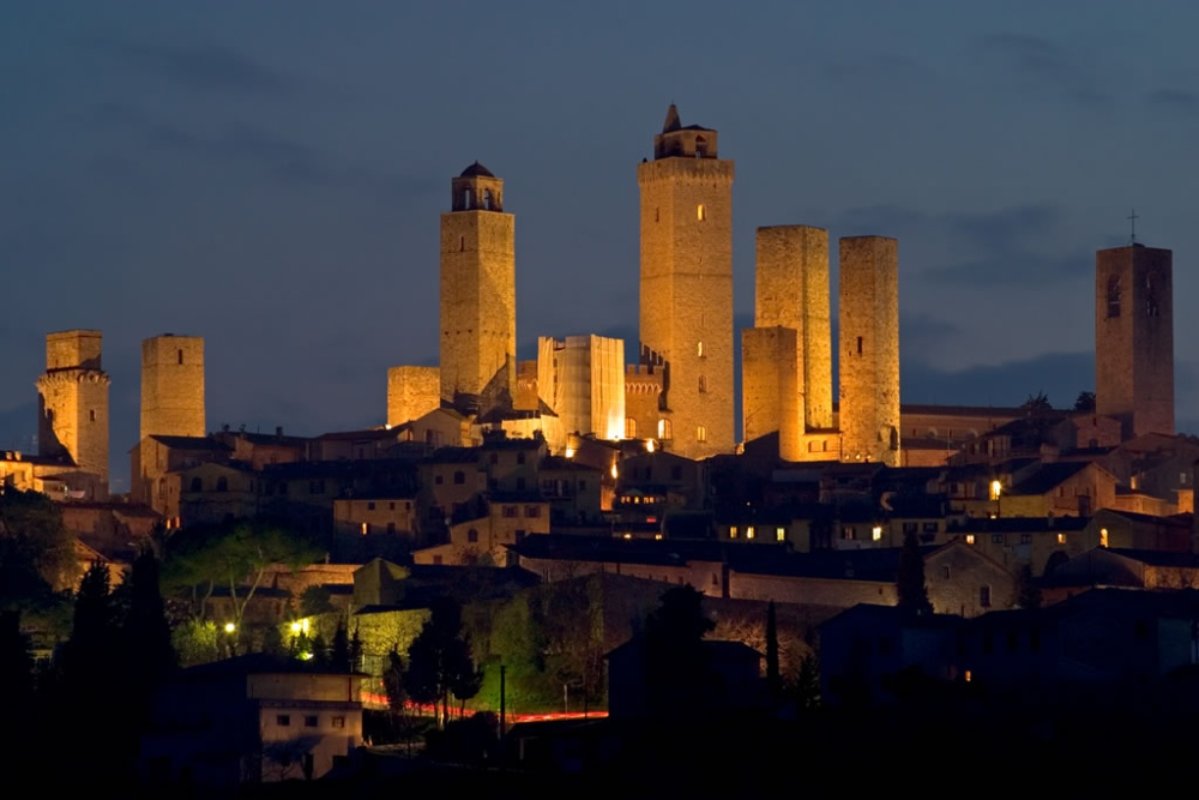 Il borgo medievale di San Gimignano Il borgo medievale di San Gimignano