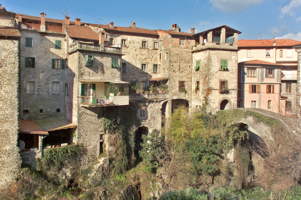 Particolare del centro storico di Bagnone