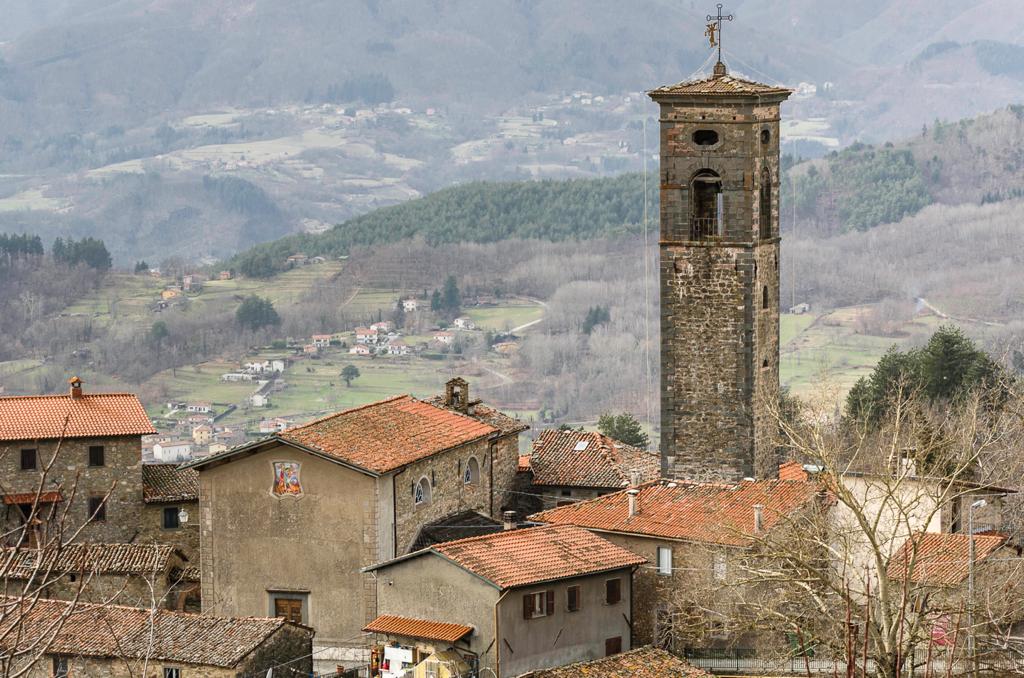 Vista del pueblo Massa Sassorosso