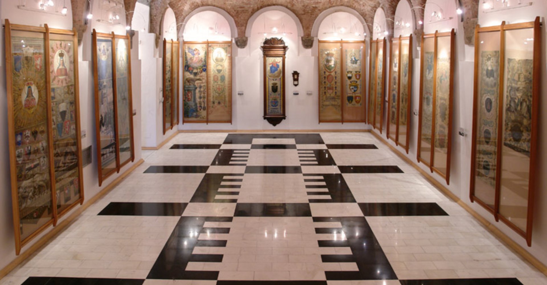 Das Museum der Contrada della Lupa
