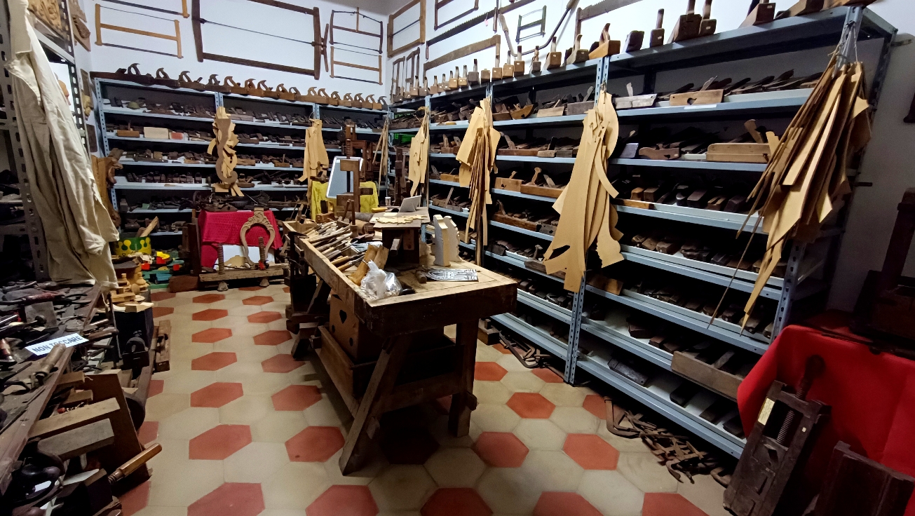 La stanza degli attrezzi da falegname