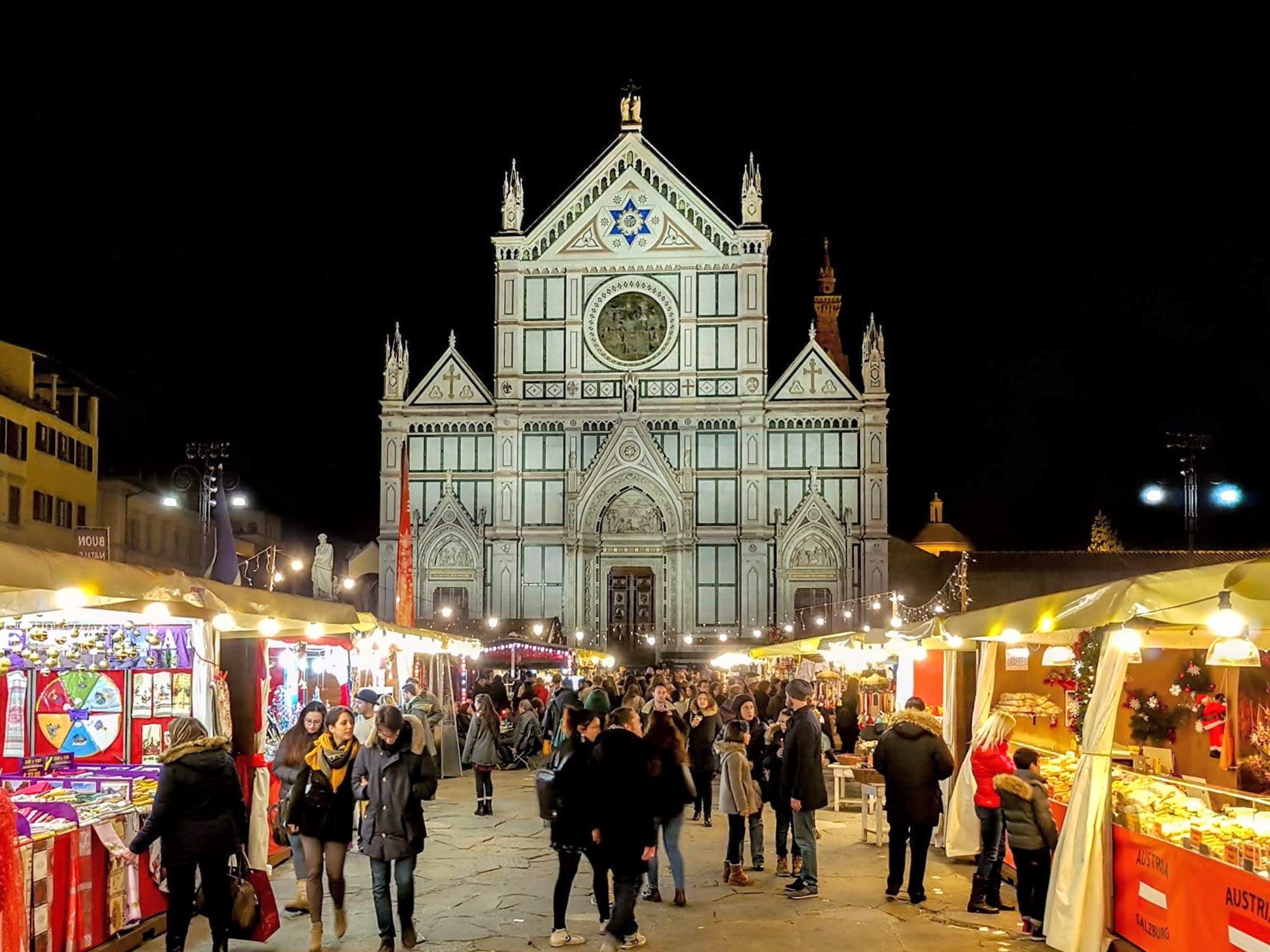 Il mercatino di Santa Croce