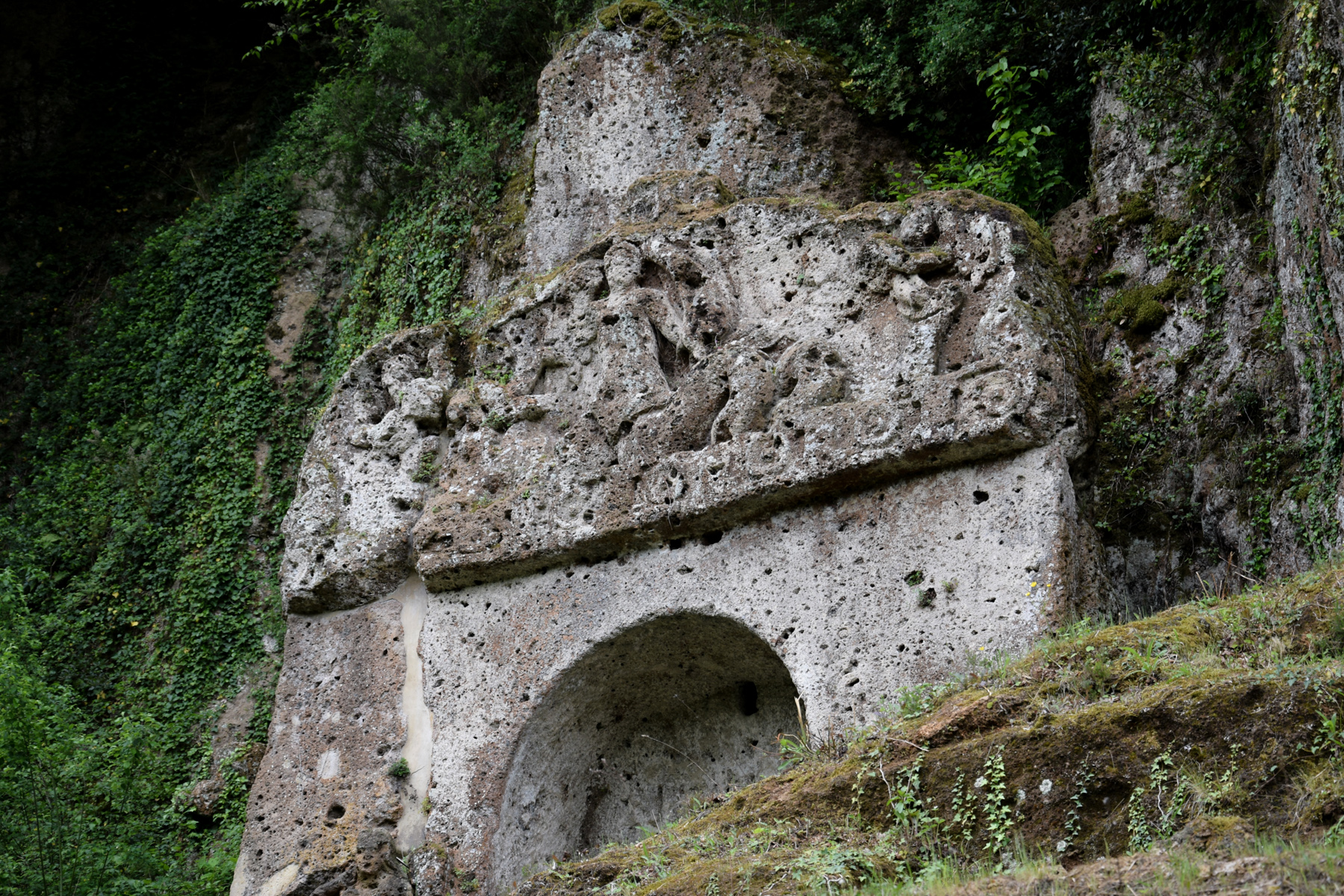 Parque Arqueológico Città del Tufo