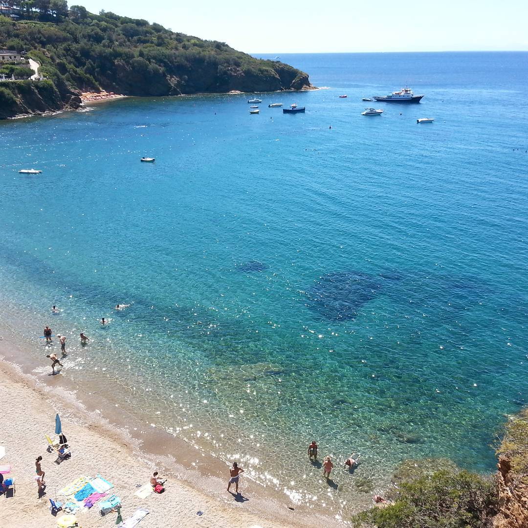 La playa de Pareti