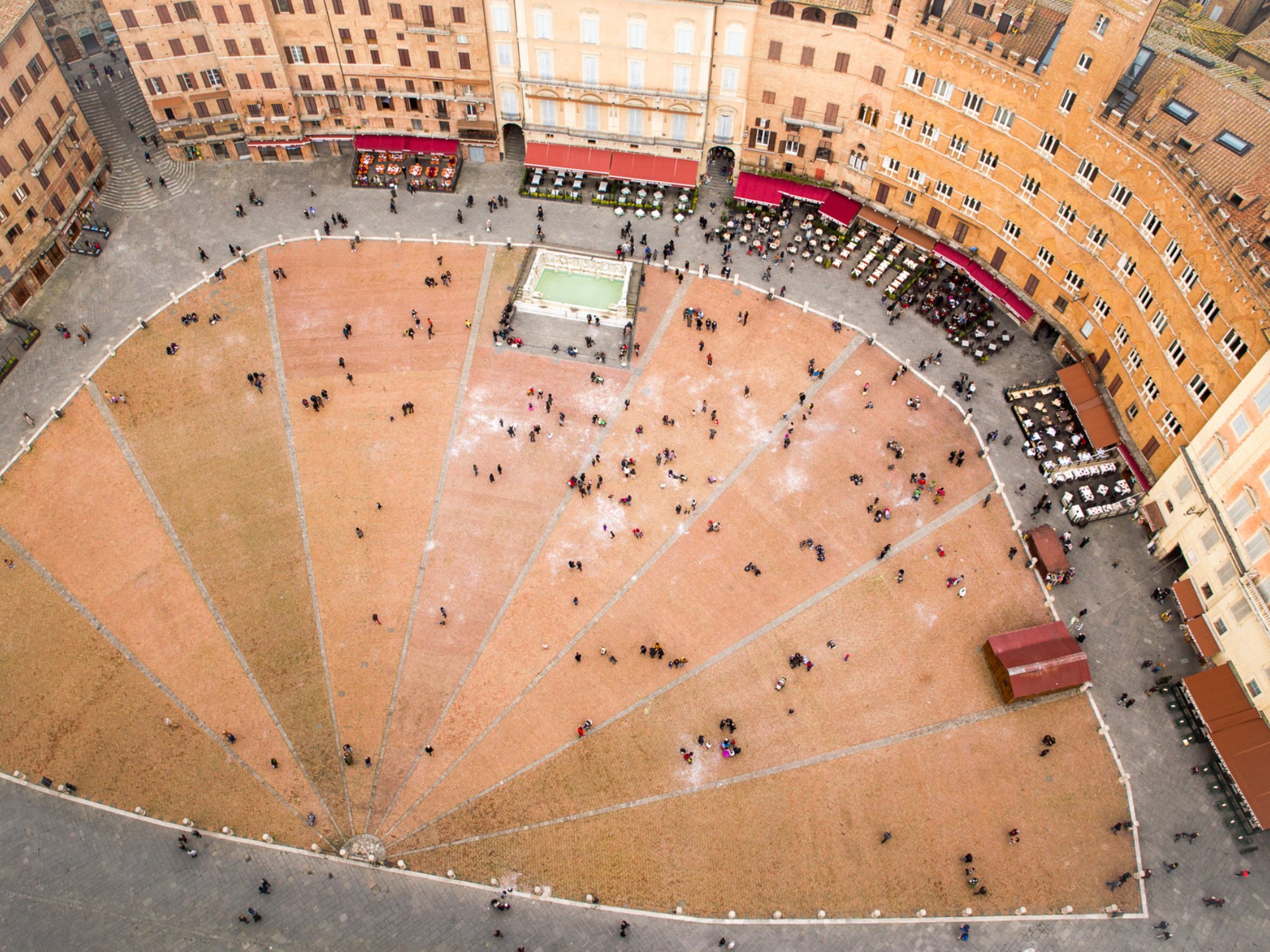 Piazza del Campo view from the Torre del Mangia