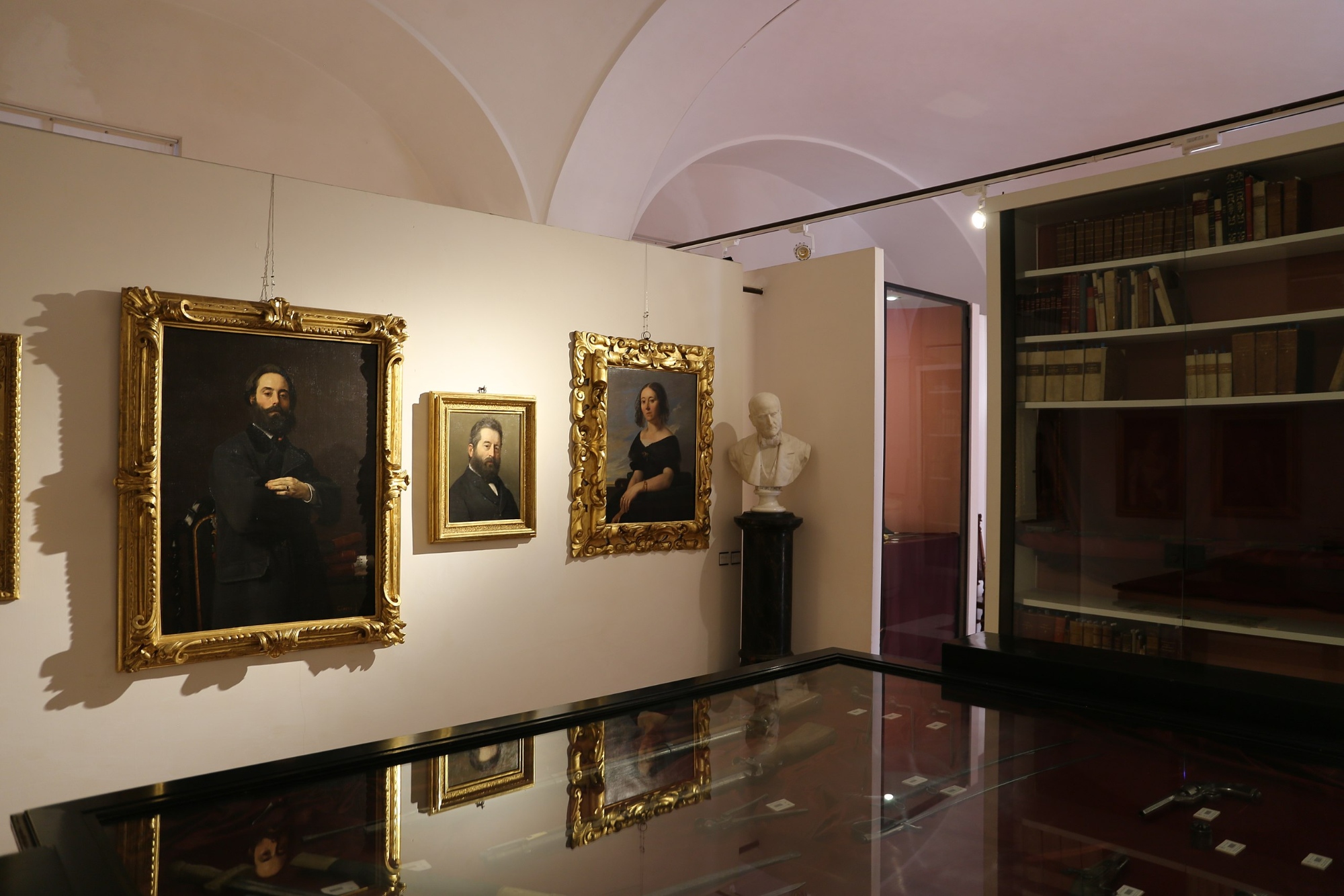 Pinacoteca Foresiana, Innenraum