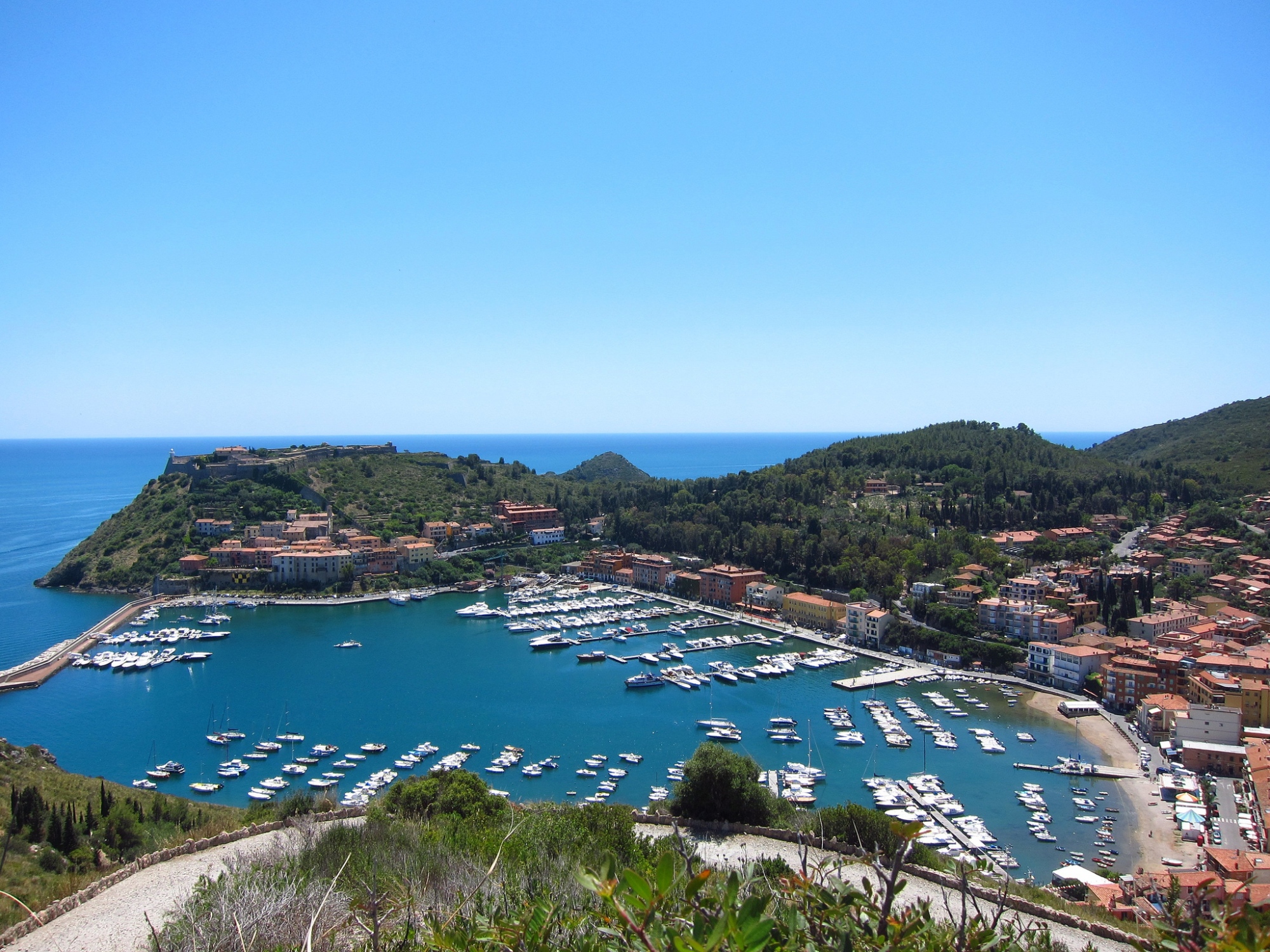 Porto Ercole visto da Forte Filippo
