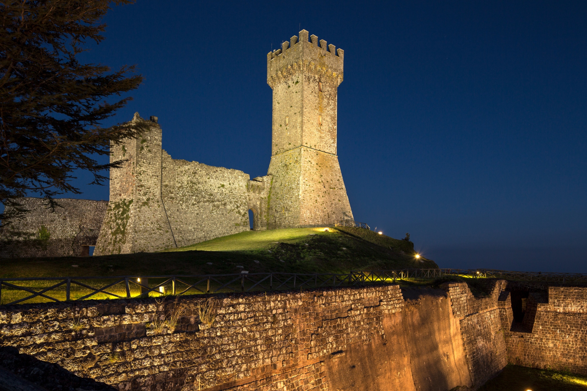 Radicofani fortress at night