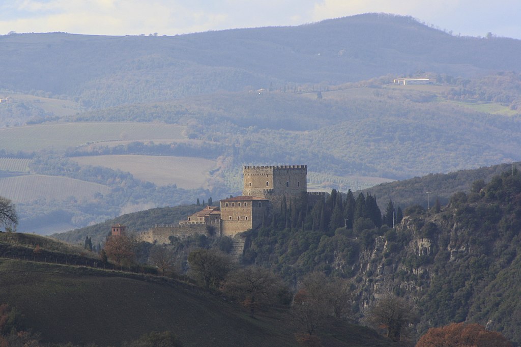 Vista sul castello di Ripa d'Orcia