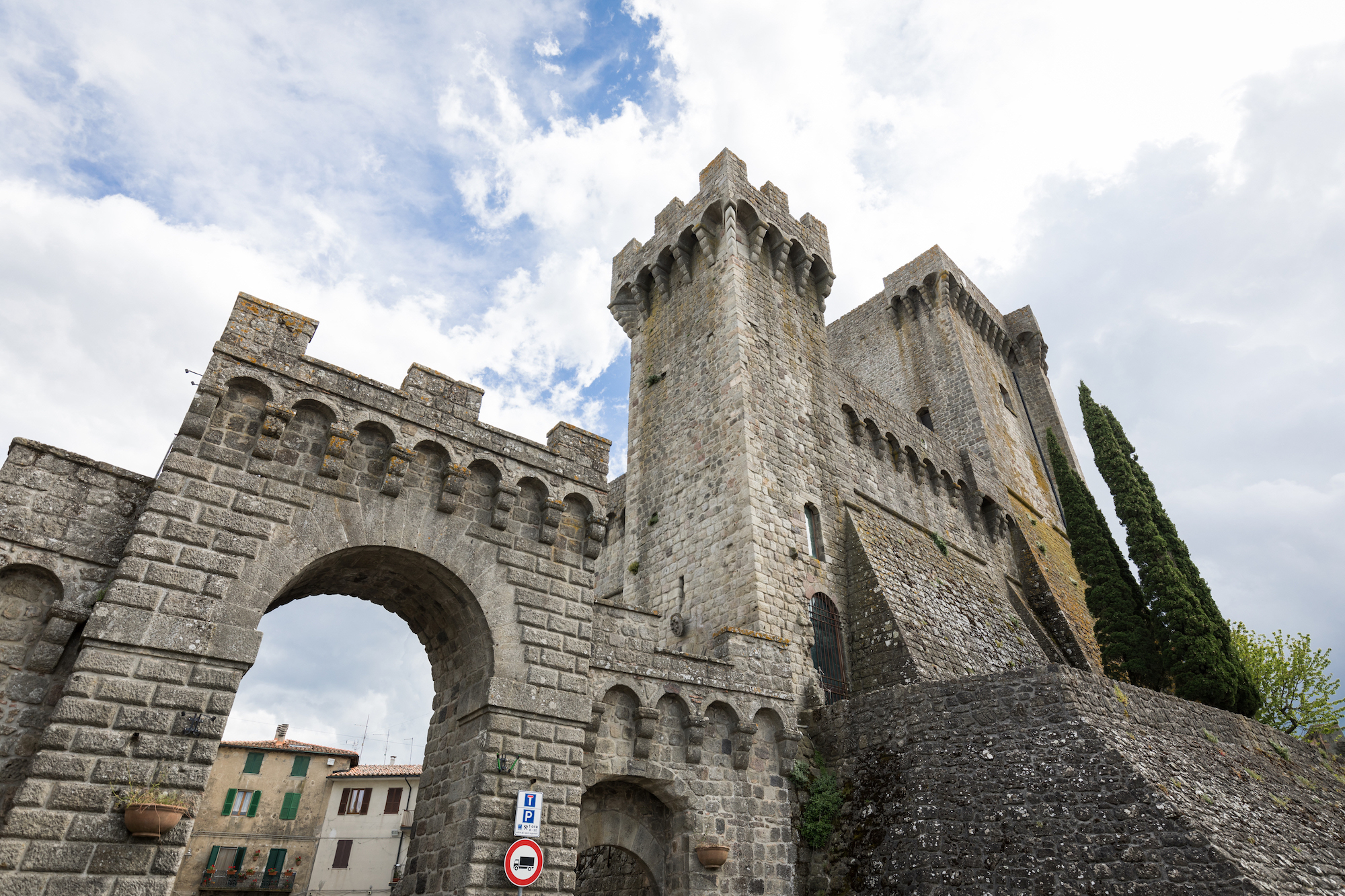 Medieval castle and tower in Piancastagnaio