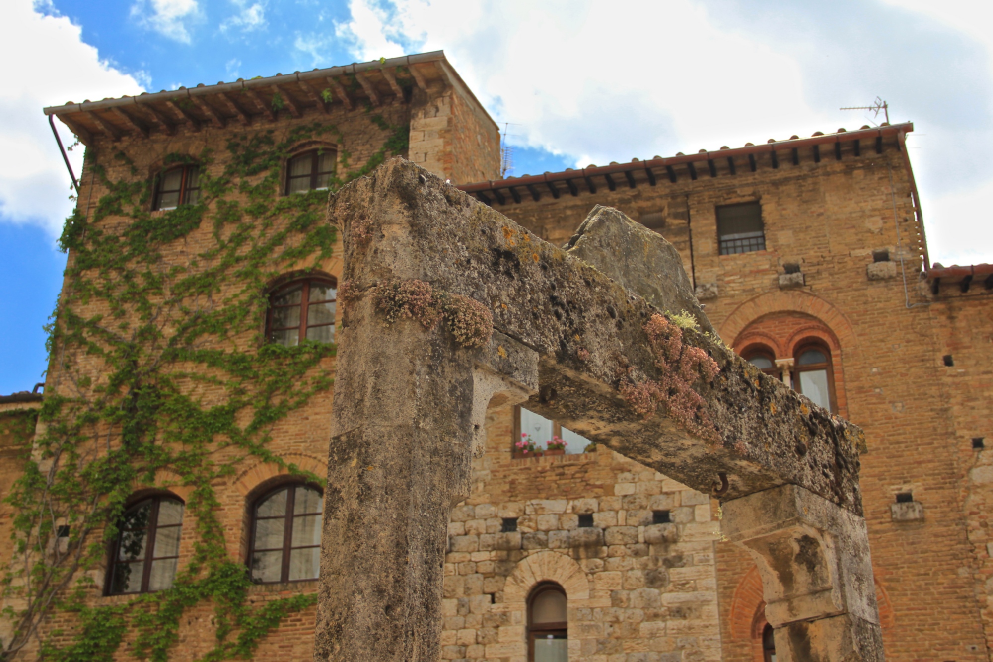 San Gimignano, Plaza de la Cisterna