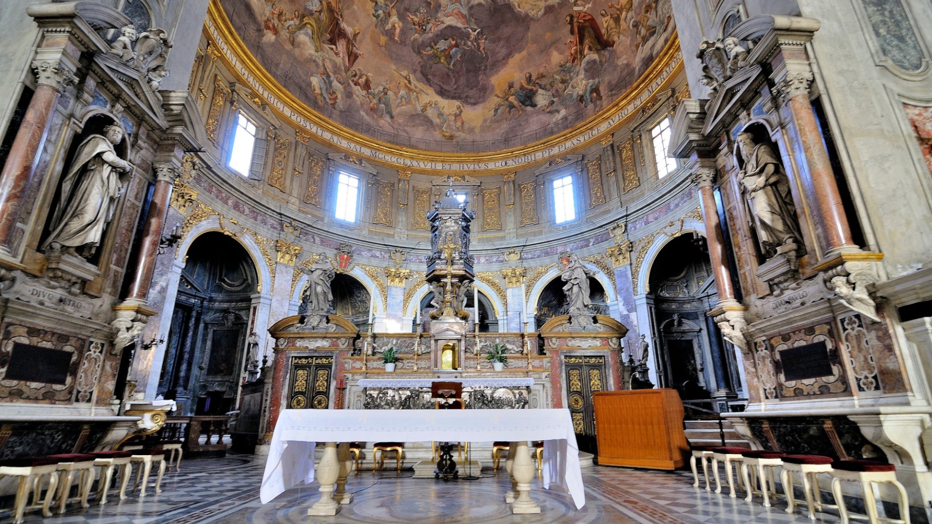 Santissima Annunziata church in Florence