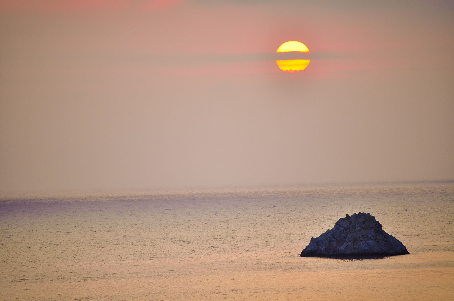 Sunset over the Elban sea