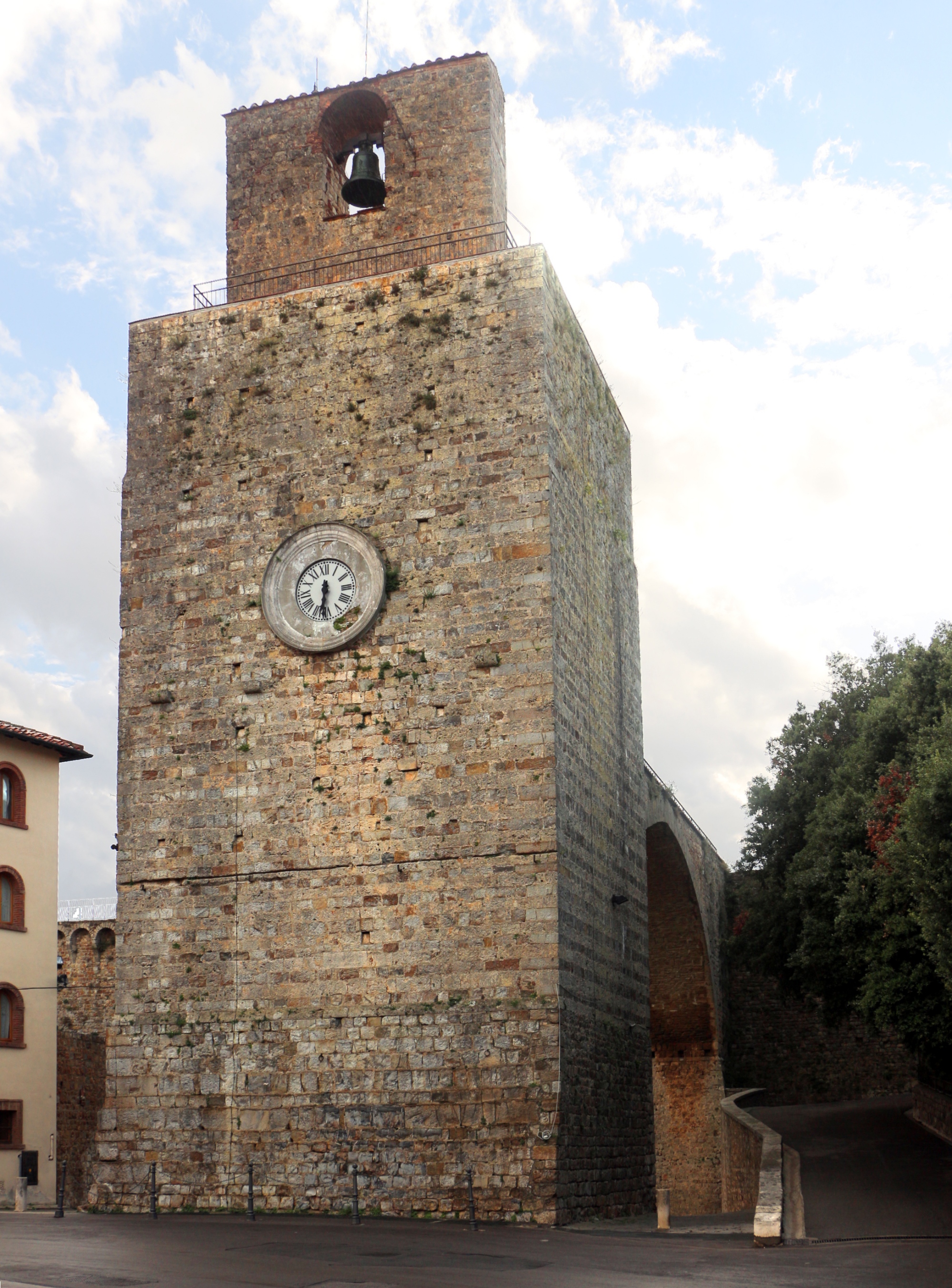 La Torre del Candelabro en Massa Marittima