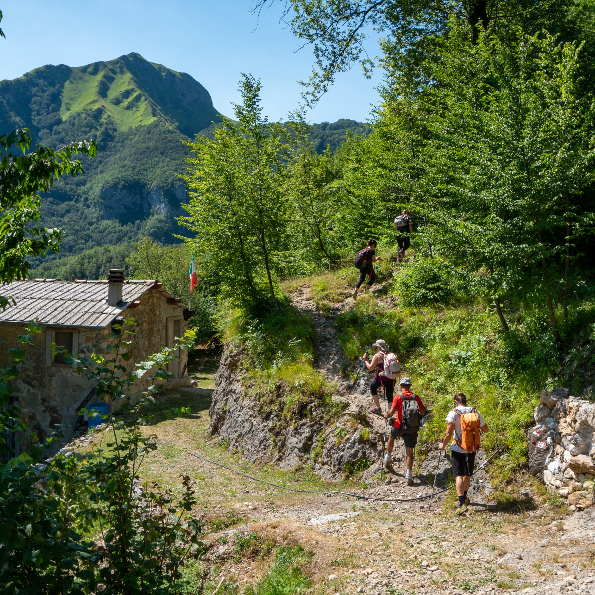 Trekking verso il Monte Forato