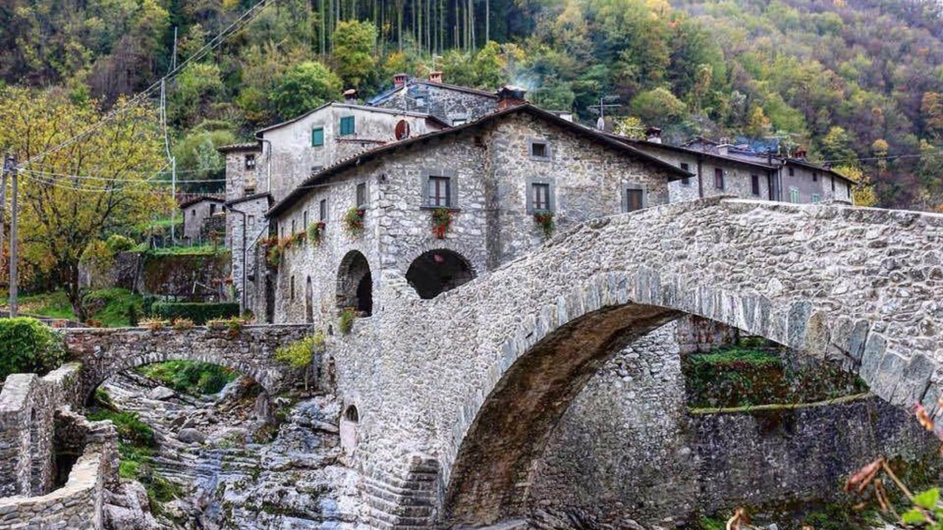 Ponte di Fabbriche di Vallico