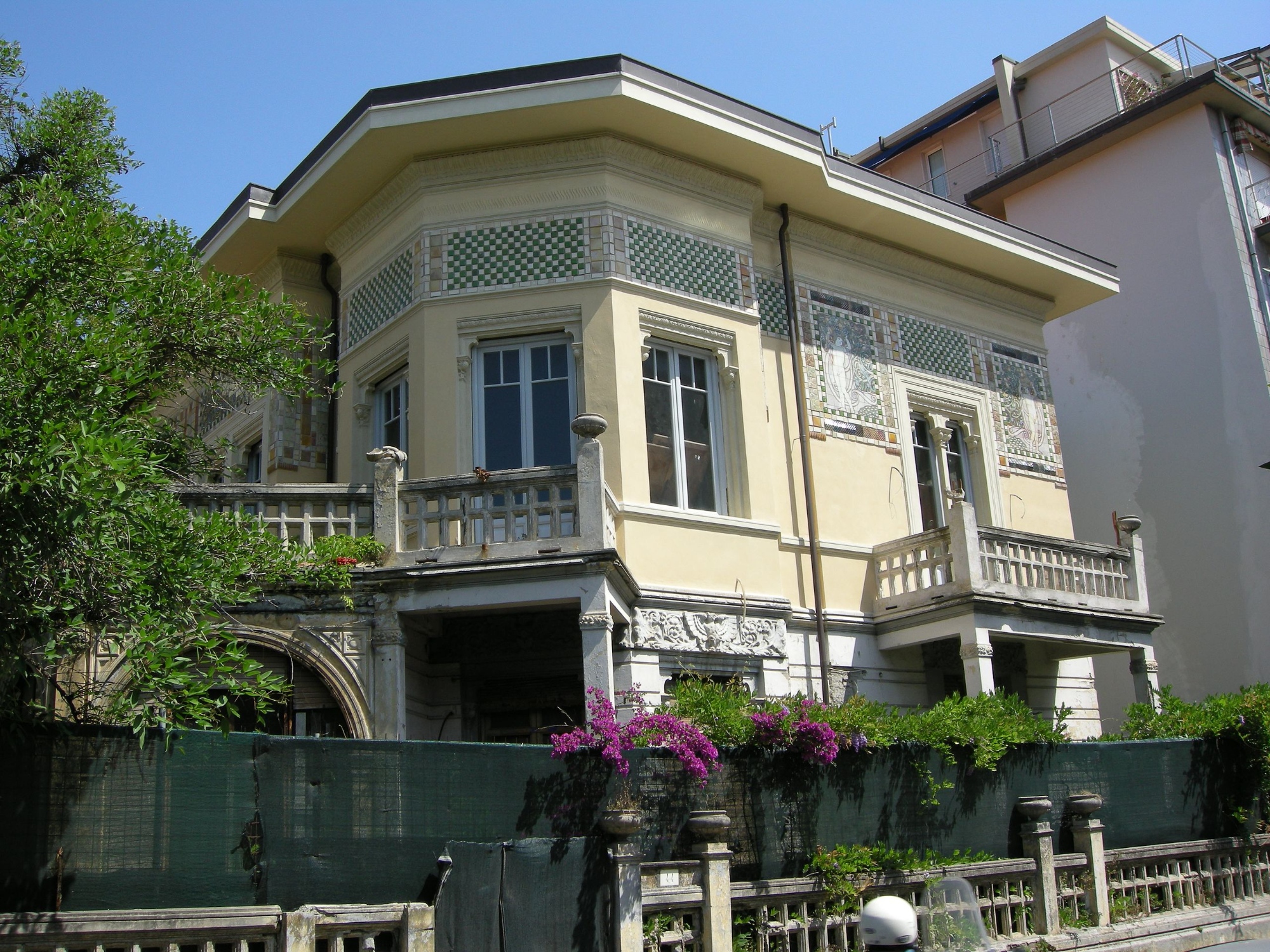 Villa Argentina en Viareggio