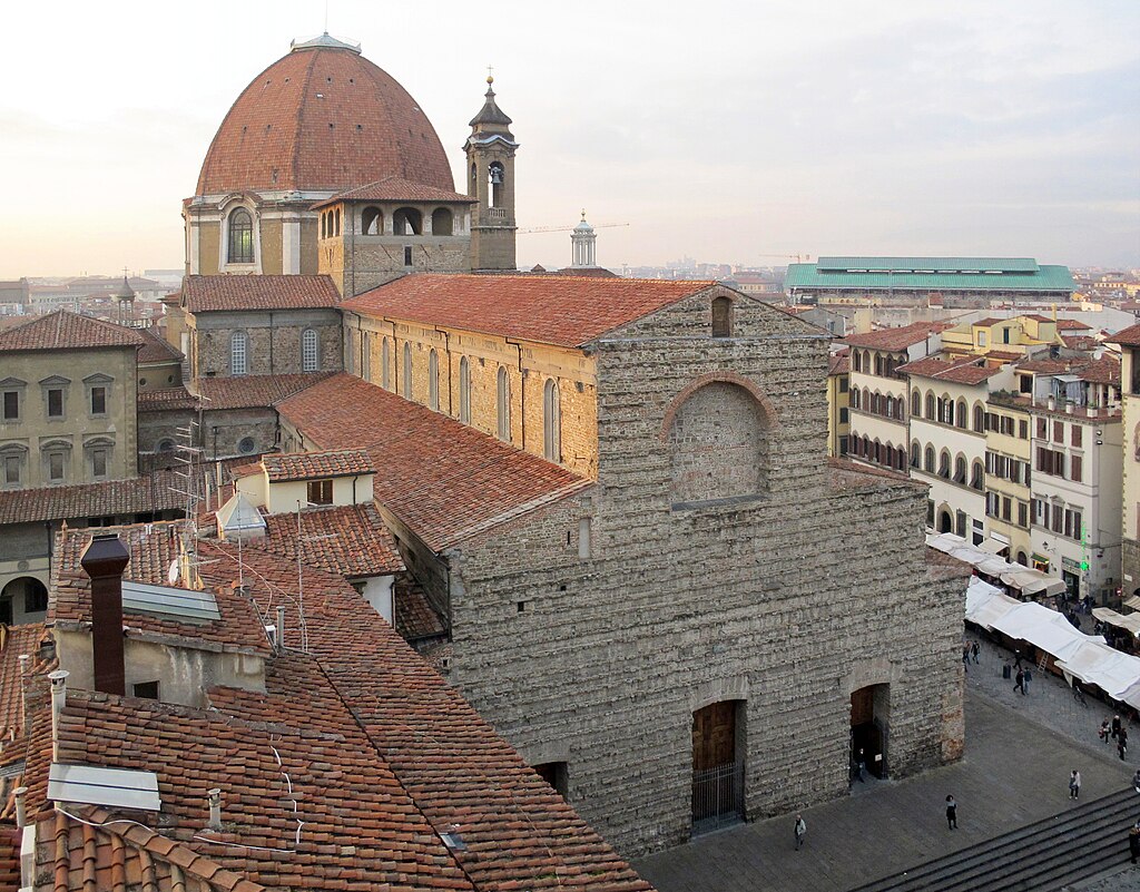 Basilica di San Lorenzo e Cupola delle Cappelle Medicee Basilica di San Lorenzo e Cupola delle Cappelle Medicee